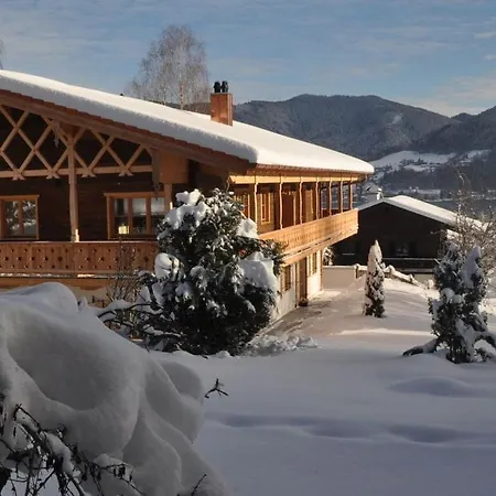 Szálloda Chestnut In Chalet Bergerhoeh Bad Wiessee